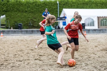 Bild 45 - wBJ/wCJ Beachsoccer Cup